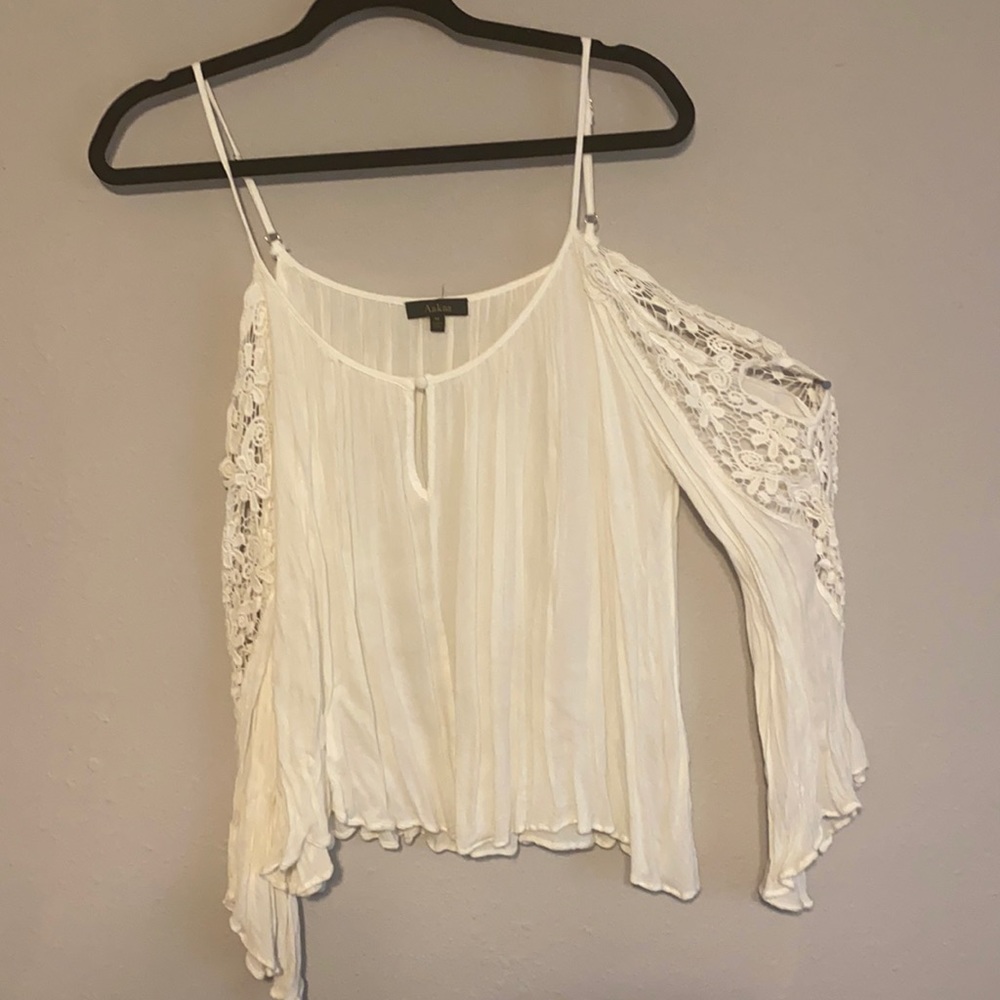 White open lace long sleeve light shirt
